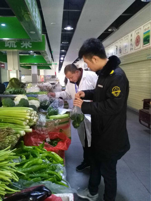 区食药监局开展食用农产品监督抽检